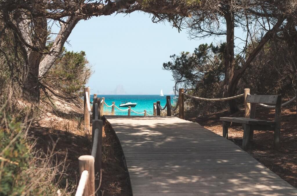 Weg zum Strand auf Formentera
