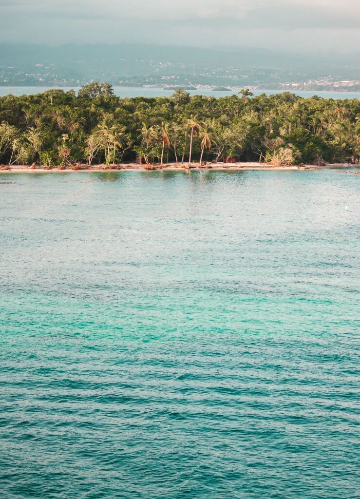Strandblick auf Karibikkreuzfahrt