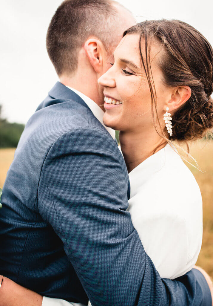 Paar umarmt sich | Couple Paar Fotoshooting Hannover Stefffa Fotografie